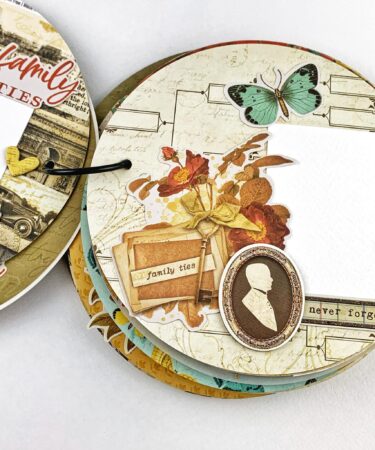 Alternative view of SIMPLE VINTAGE ANCESTRY MINI ALBUM