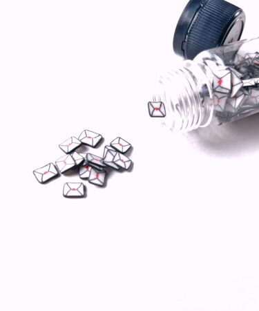 IL NEGOZIO DELLA MAMMA DI CLE- GLI ABBELLIMENTI DELLA CLE- RIEMPIMENTO PER SHAKER CARD + LOVE LETTERS BUSTINE