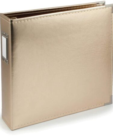 We R Classic Leather D-Ring Album 12"X12" - 5 page protectors inclusi -  Gold