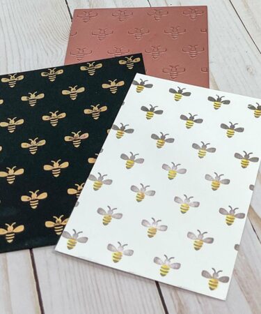 Alternative view of HONEY BEE - HOT FOIL PLATE - BEES A2