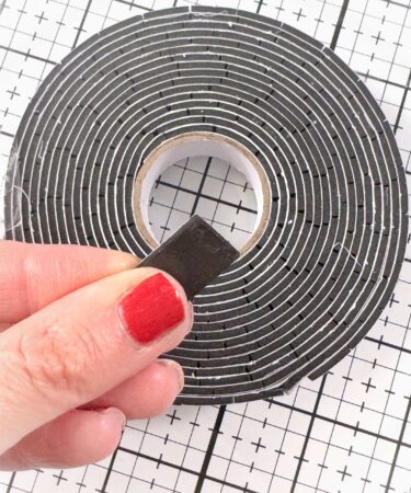 Alternative view of IL NEGOZIO DELLA MAMMA DI CLE - ROTOLO ADESIVO SPESSORATO RETTANGOLI  250PC NERO