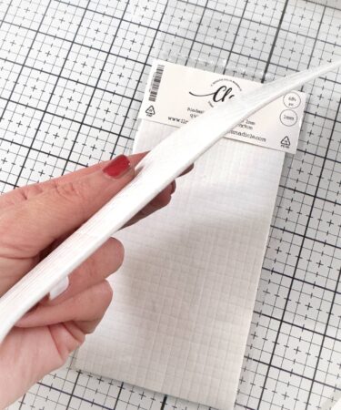 Alternative view of IL NEGOZIO DELLA MAMMA DI CLE- LE ATTREZZATURE DELLA CLE - BIADESIVO SPESSORATO QUADRATI 5X5 1 MM