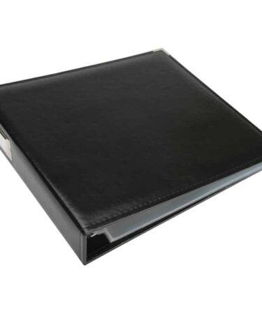 We R Memory Keepers - We R Classic Leather D-Ring Album 12"X12" - 5 Page protectors inclusi - Black