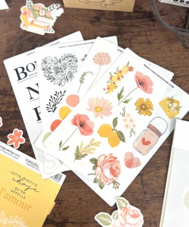 Alternative view of Florilèges Design -Collezione Farandole - 4 Planches Stickers FARANDOLE