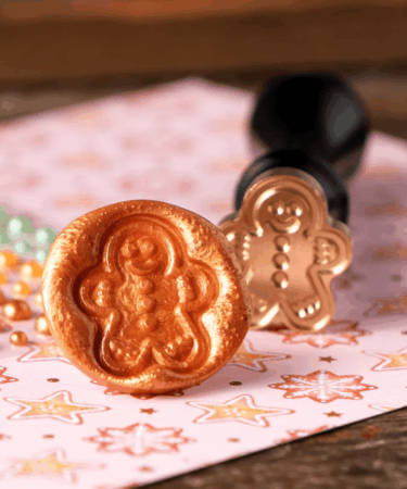 HONEY BEE - Gingerbread Man Wax Stamper