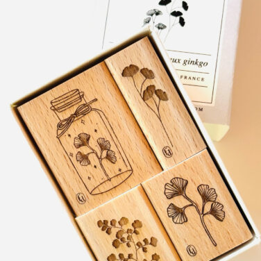 Florilèges Design - Collezione GINKGO - Set di 4 timbri in legno - PRÉCIEUX