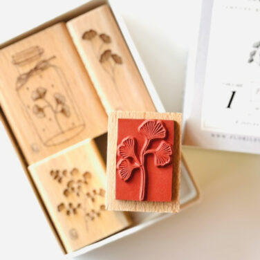 Alternative view of Florilèges Design - Collezione GINKGO - Set di 4 timbri in legno - PRÉCIEUX