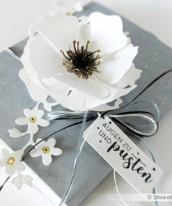 Alternative view of ALEXANDRA RENKE - Fustelle 'Faltzauber-Mohn 1