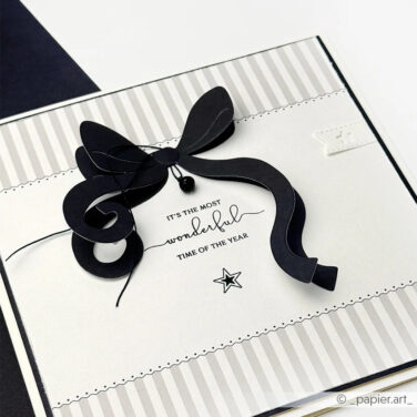 Alternative view of ALEXANDRA RENKE - fustelle Festtagsschleife